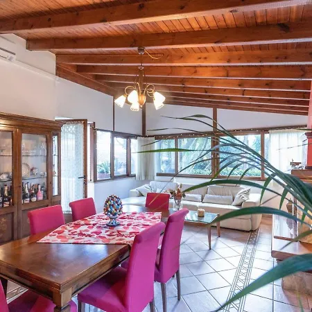 Muelacuta Mini Piscina A 850 Mt Sabbia By Apulia *